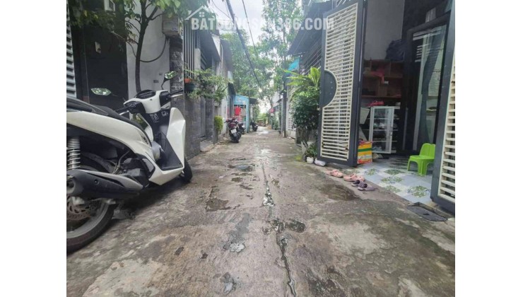 Nhà hẻm xe hơi ngay Nguyễn Hữu Tiến, 35m² chỉ 3Đ nhỏ